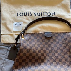 Brand New Gracefull PM Louis Vuitton